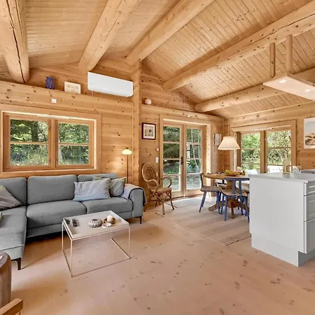 Feriehus Cozy In With Kitchen